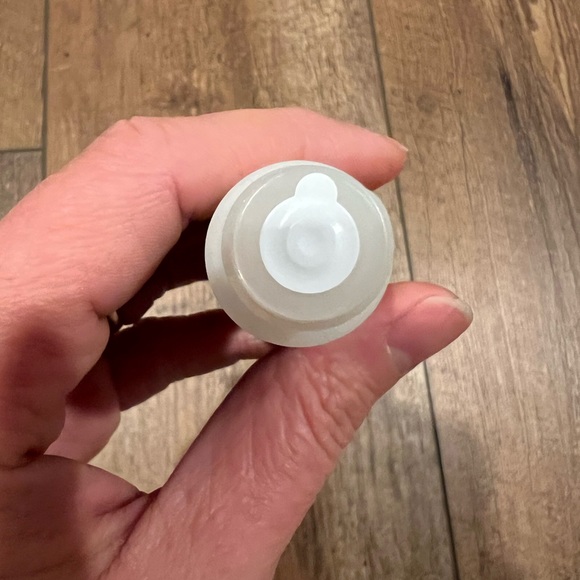 NWT MAC Hyper Real Fresh Canvas Cleansing Oil, 0.50 fl oz - Picture 7 of 7